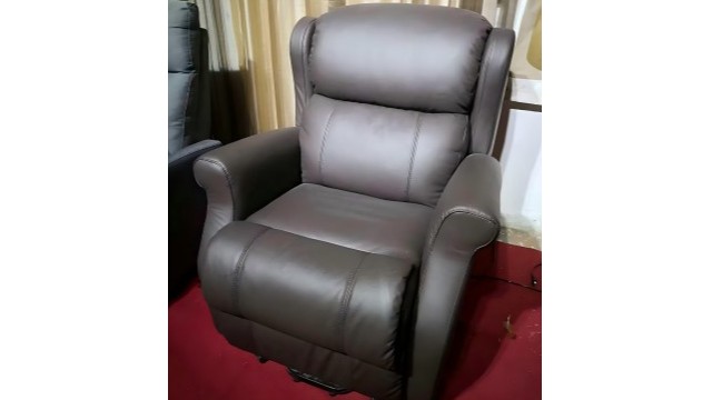 老年助站沙发,康养家具