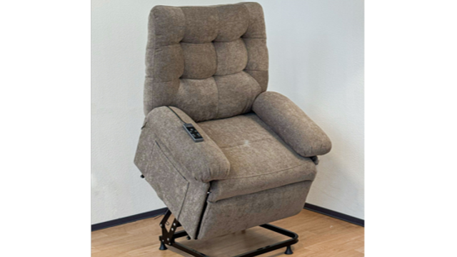 老年助站沙发有哪些特点——正易适老家具