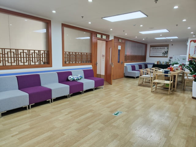 正易为禅城居家养老服务中心提供温馨舒适的养老家具！