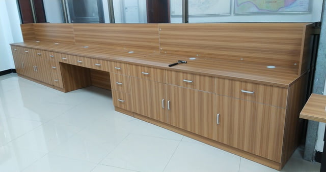 正易办公家具为石湾消防增添保障与舒适！