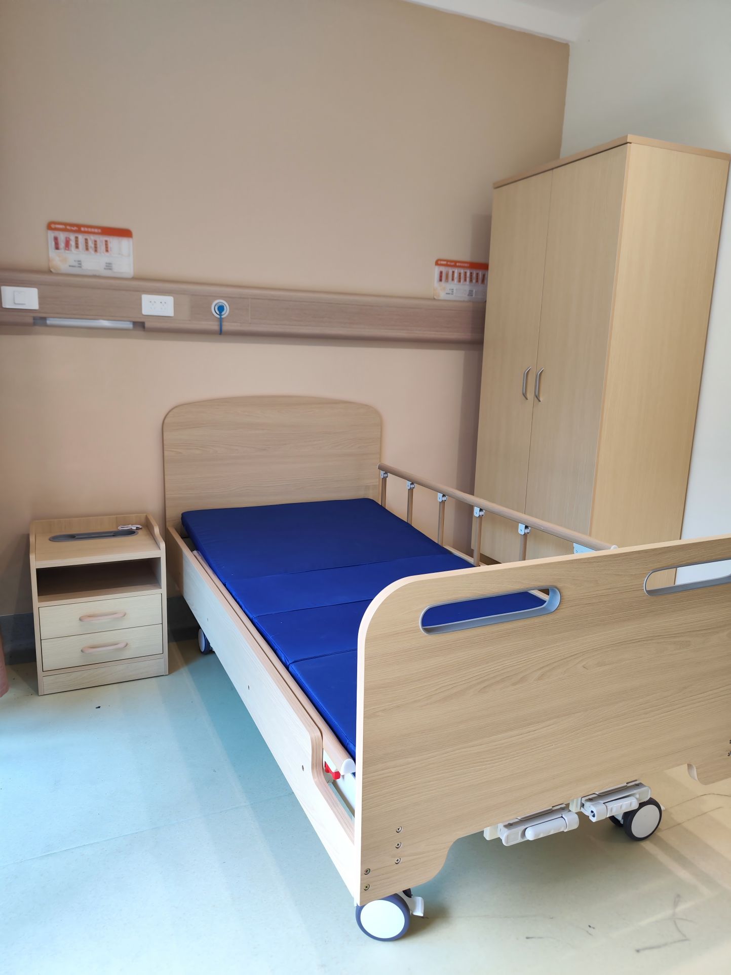 <i style='color:red'>养老机构家具</i>安装-敬老院家具案例-适老化家具工程