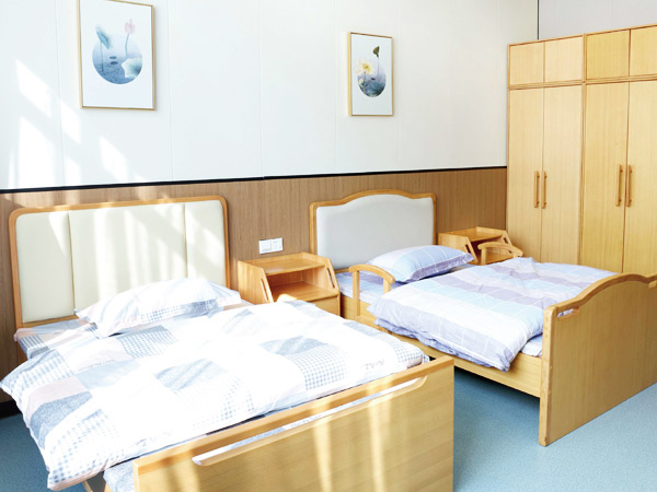 养老院家具,自理床,敬老院家具